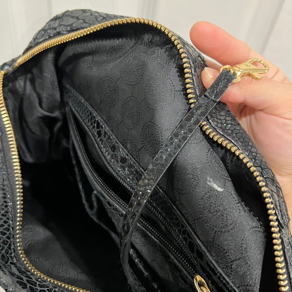 Michael Kors Handbag patent leather - Picture 4 of 7